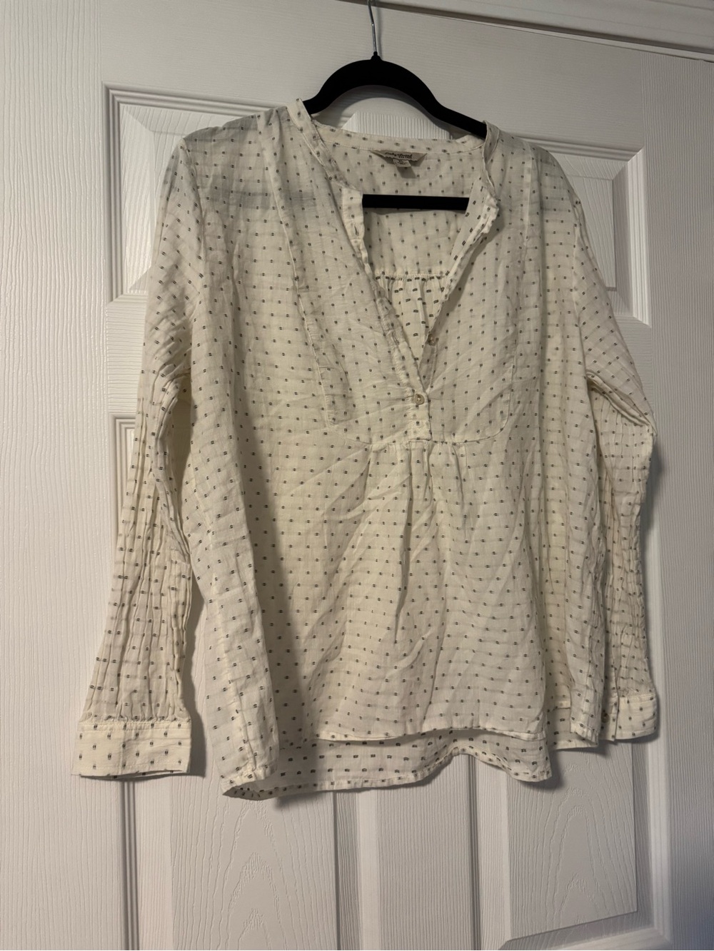 Lucky Brand Cream Button-Front Blouse with Tiny Black Print